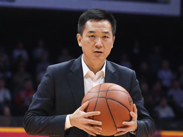 jiuyou.com_ 世界篮坛名家在中国举行篮球大师巡回赛，引领行业新高度，篮球世界大赛冠军