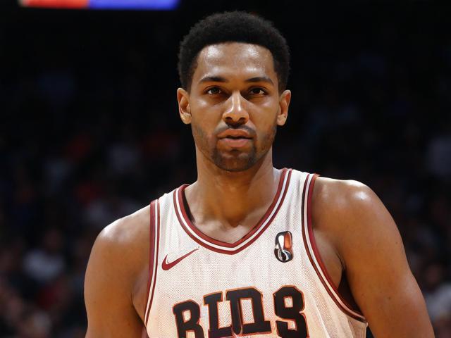 “九游app_ 历史经典：百年NBA的最震撼瞬间”，nba2009游戏