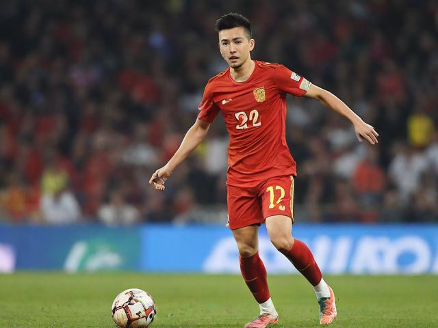 jiuyou.com_ 中国球员海外表现优异，球队寻求国际合作新路径，中国球员海外效力