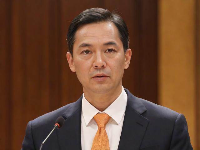 jiuyou.com_ 中国篮协新任主席就未来发展提出三大重点