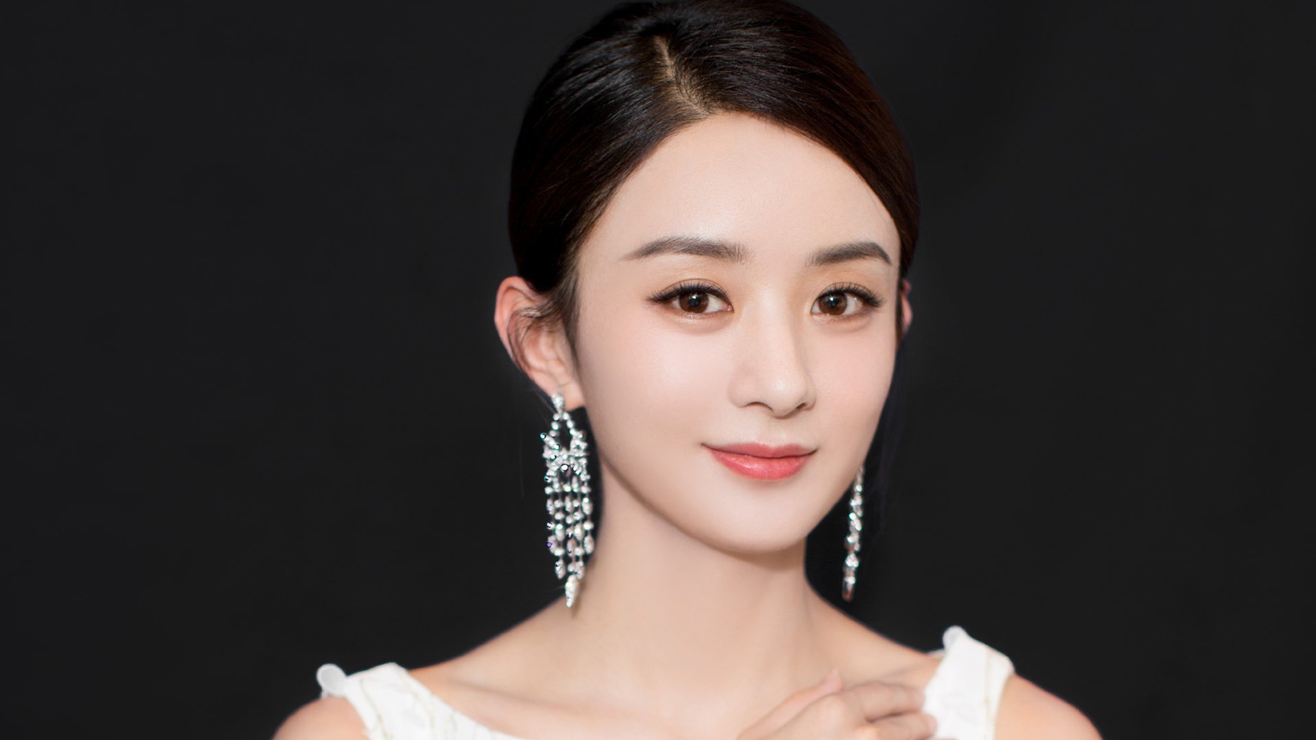 “智慧场馆+绿色基础”成为行业新标杆，行业基础设施逐步完善，什么是智慧绿色机场