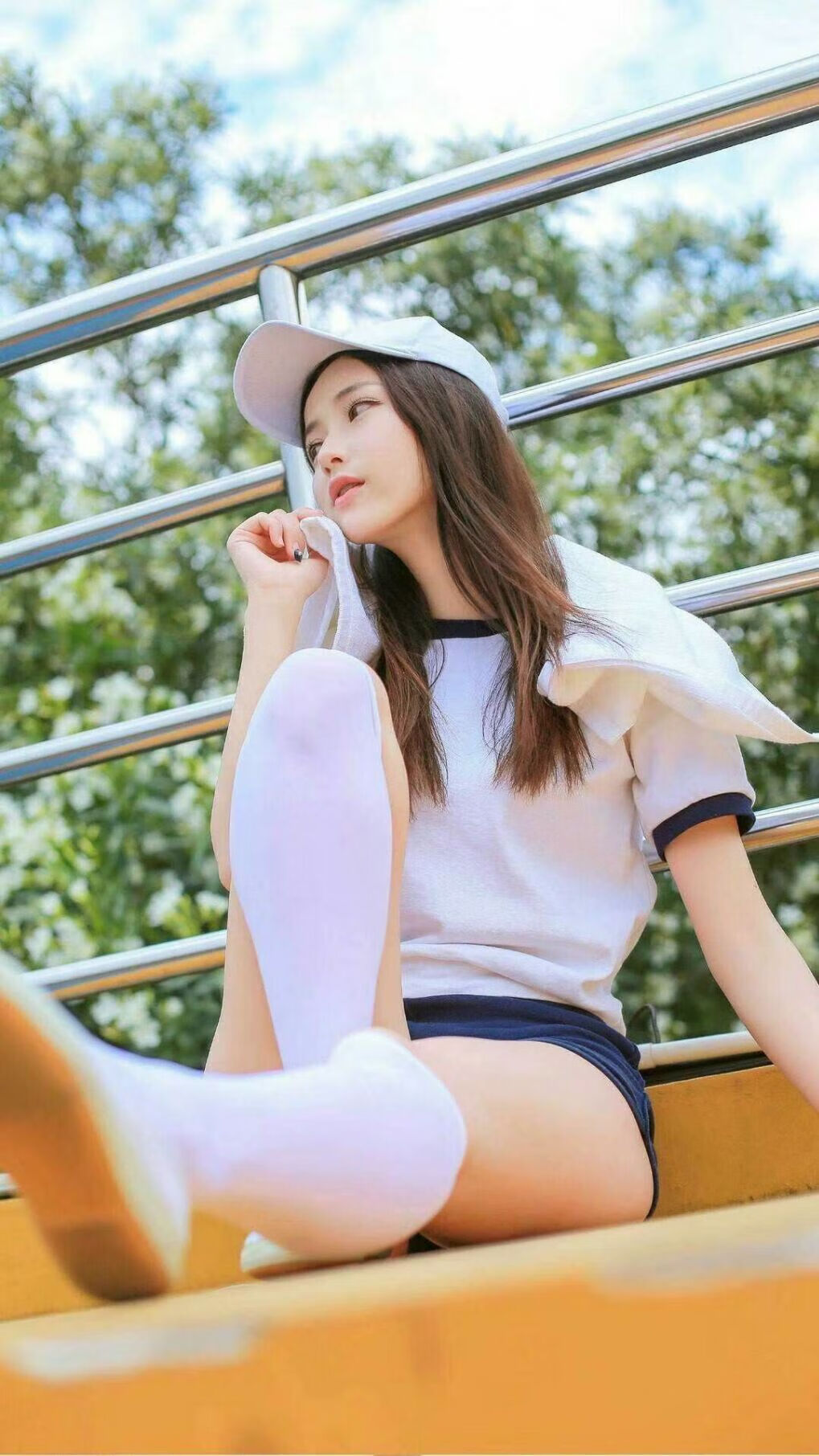 俱乐部争霸：世俱杯小组赛战火激烈展开，世俱杯参赛队伍2021